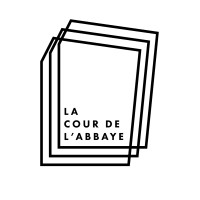 La Cour de l'Abbaye logo